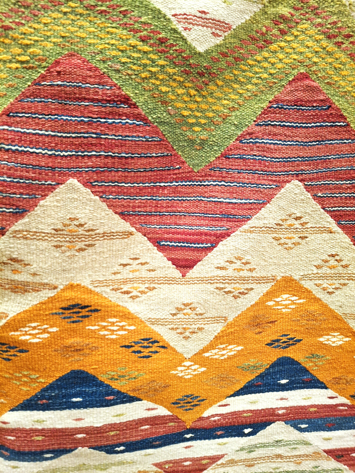Akhnif 005